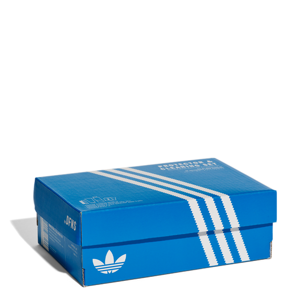 CareBox_2_grande.png?v=1727275993